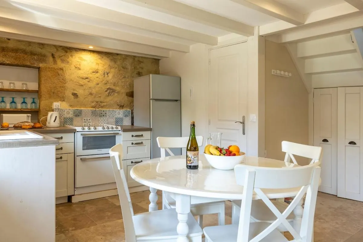 Holiday home Chaumiere Typique Bretonne Villa Carnac